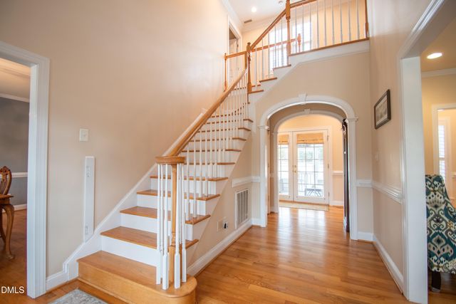 5708 Castlebrook Drive, Raleigh, NC 27604
