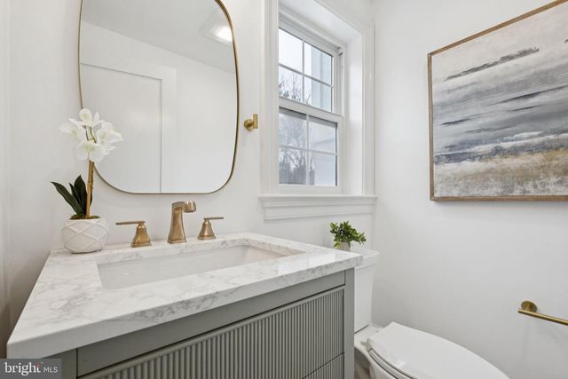 1116 YOUNGS FORD RD, Gladwyne, PA 19035