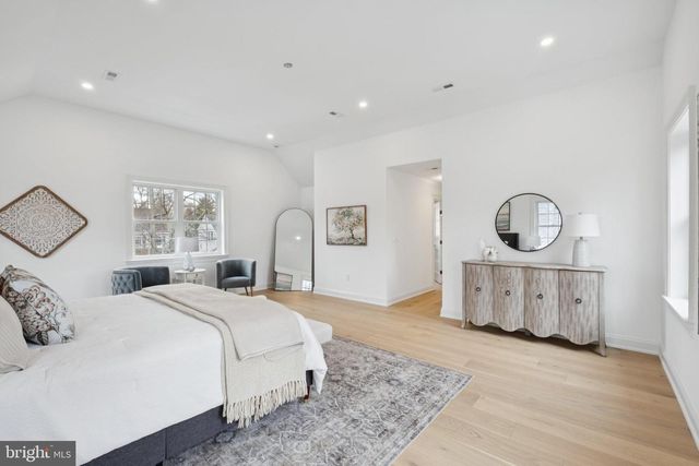 1116 YOUNGS FORD RD, Gladwyne, PA 19035