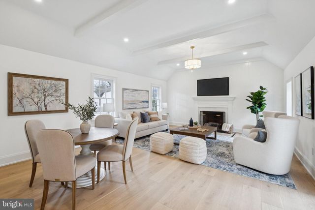 1116 YOUNGS FORD RD, Gladwyne, PA 19035