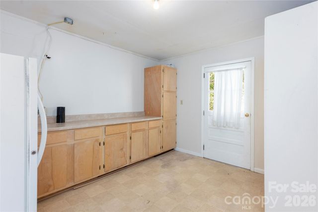 138 Stillwagon Lane, Cedar Mountain, NC 28718