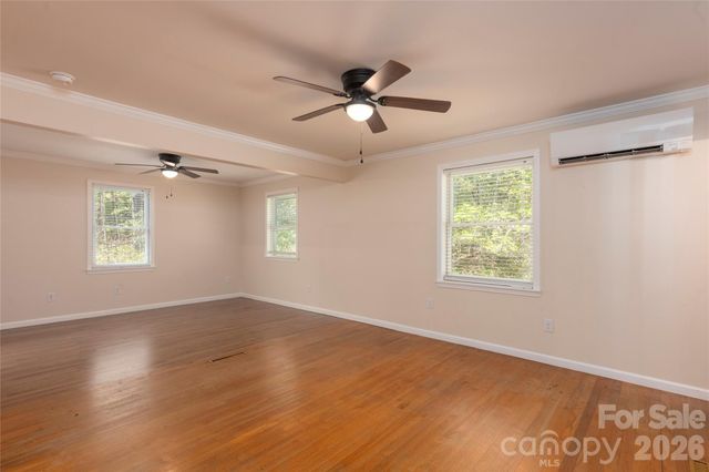 138 Stillwagon Lane, Cedar Mountain, NC 28718