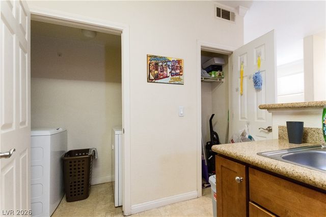 4400 South Jones Boulevard 2102, Las Vegas, NV 89103
