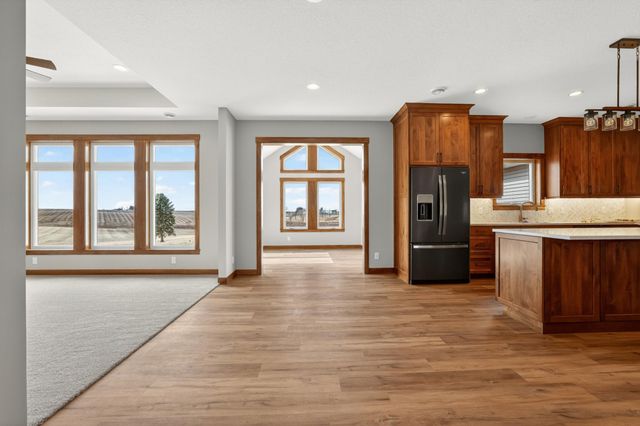 L3B2 Miller Pl NW, Rochester, MN 55901