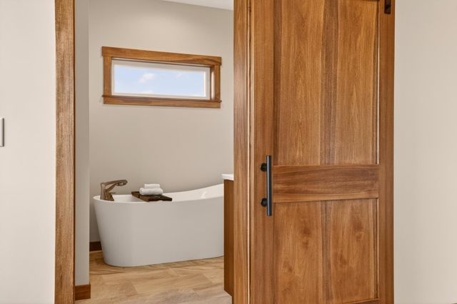 L3B2 Miller Pl NW, Rochester, MN 55901