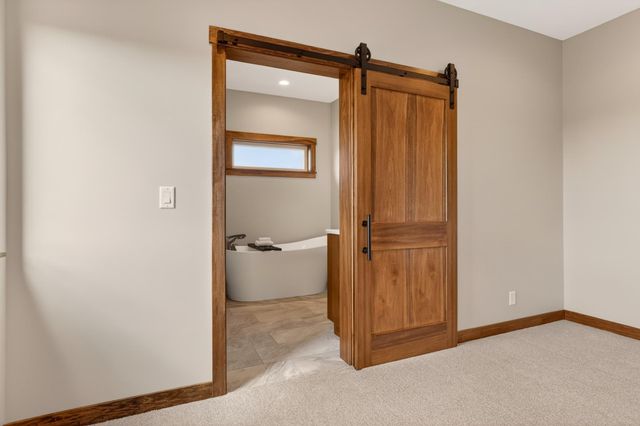 L3B2 Miller Pl NW, Rochester, MN 55901