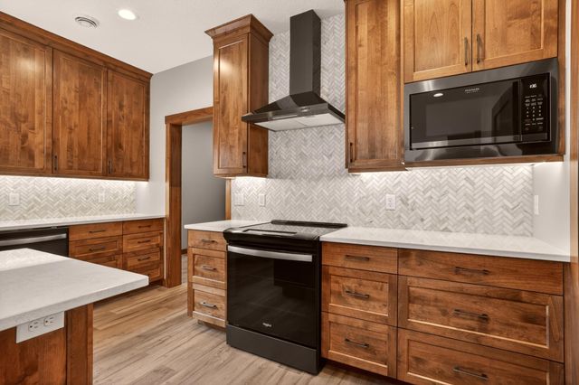 L3B2 Miller Pl NW, Rochester, MN 55901