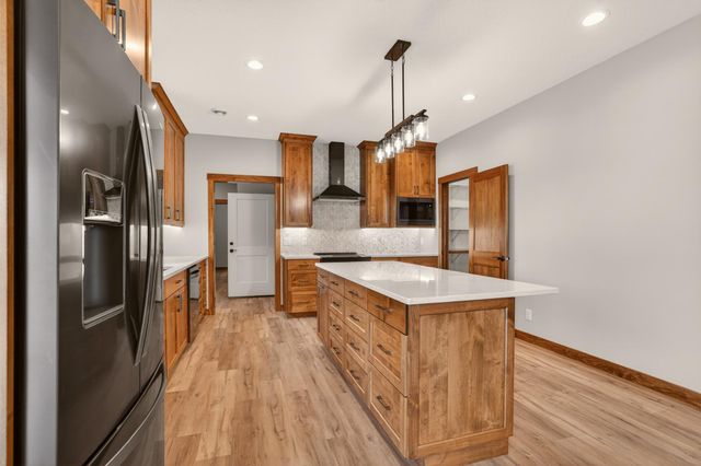 L3B2 Miller Pl NW, Rochester, MN 55901