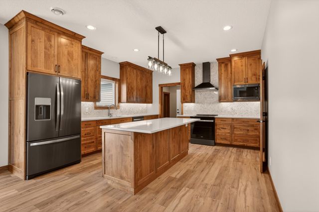 L3B2 Miller Pl NW, Rochester, MN 55901