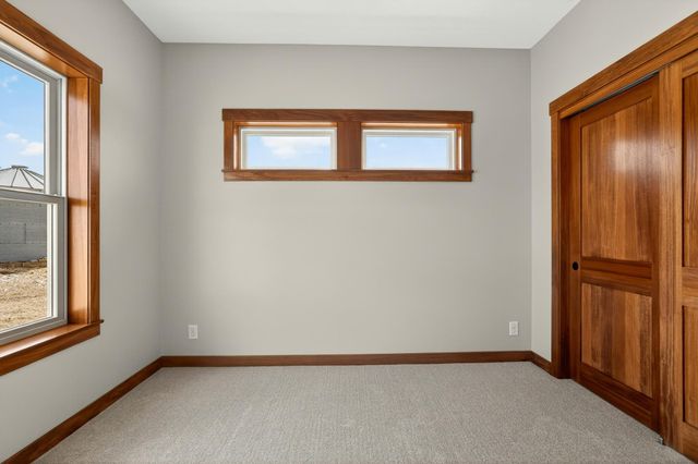 L3B2 Miller Pl NW, Rochester, MN 55901