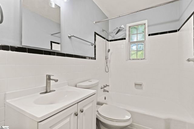 11 Faris Circle, Greenville, SC 29605