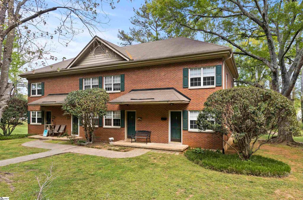 11 Faris Circle, Greenville, SC 29605