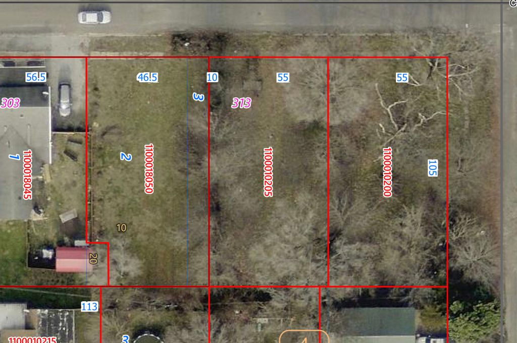 Image 9 of property listing at 307 E Church Street, Salem, IL 62881