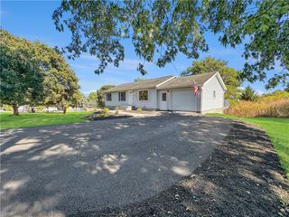 3655 Middle Cheshire Road, Canandaigua Town, NY 14424