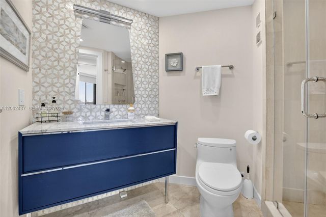 3000 Island Boulevard 2404, Aventura, FL 33160