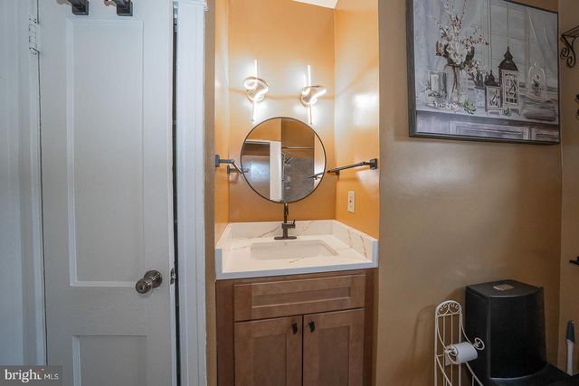 5652 MCMAHON ST, Philadelphia, PA 19144