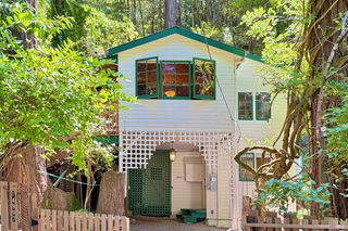 14997 Merry Ln, Guerneville, CA 95446