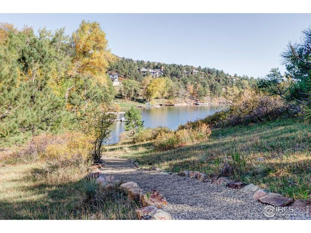 2729 S Lakeridge Trl, Boulder, CO 80302