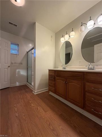 1046 Commonwealth PL, Virginia Beach, VA 23464