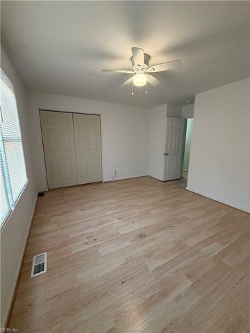 1046 Commonwealth PL, Virginia Beach, VA 23464