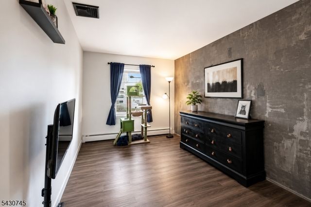 450 Edmund Ave 8, Paterson City, NJ 07502