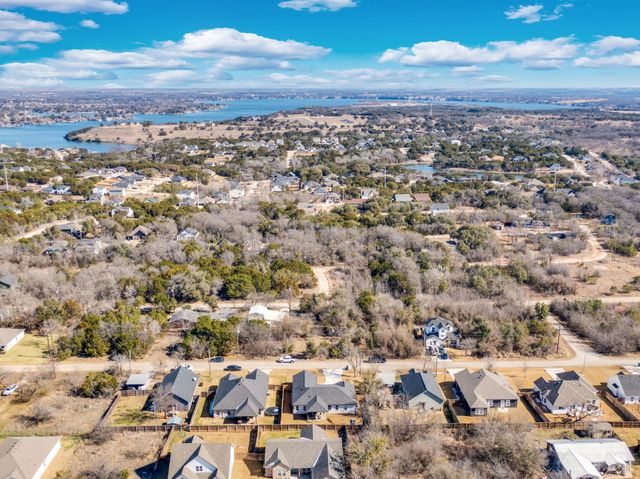 5622 Mesa Loop, Granbury, TX 76048