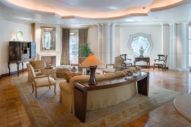 2801 Turtle Creek Boulevard 8W, Dallas, TX 75219