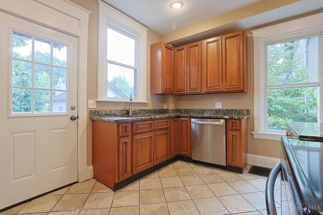 2214 Monroe Avenue, Norwood, OH 45212