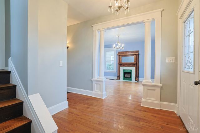2214 Monroe Avenue, Norwood, OH 45212