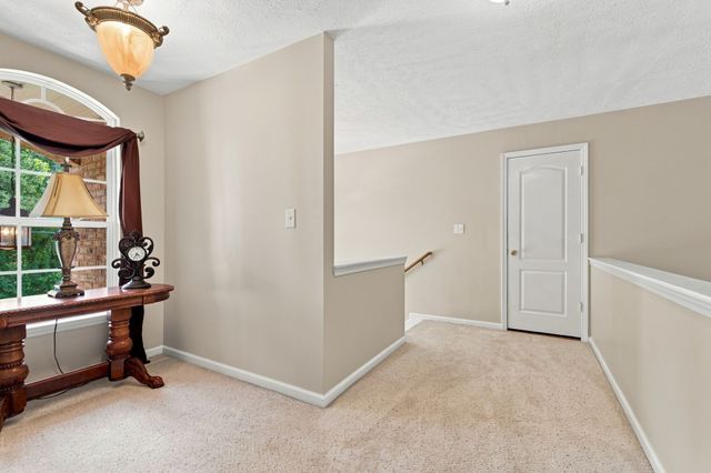 227 Jones Mill Rd, La Vergne, TN 37086