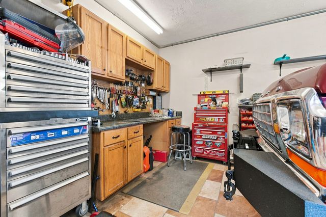227 Jones Mill Rd, La Vergne, TN 37086