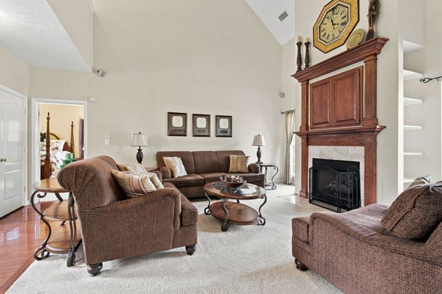 227 Jones Mill Rd, La Vergne, TN 37086