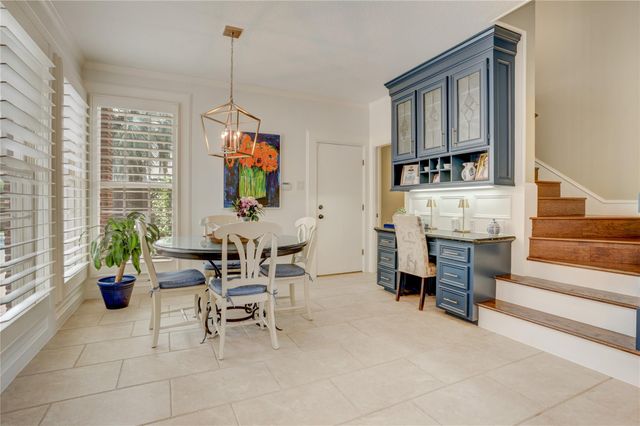 62 Pipers Walk, Sugar Land, TX 77479