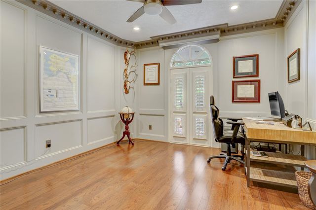 62 Pipers Walk, Sugar Land, TX 77479