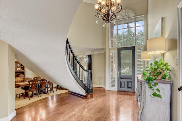62 Pipers Walk, Sugar Land, TX 77479