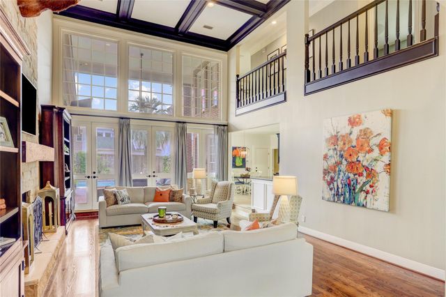 62 Pipers Walk, Sugar Land, TX 77479