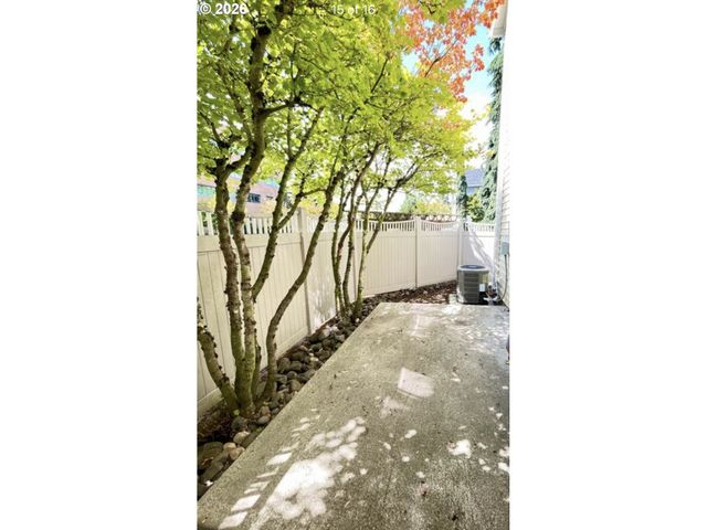 2301 Ne 139TH Cir, Vancouver, WA 98686