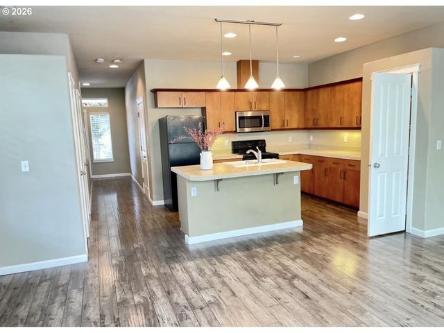 2301 Ne 139TH Cir, Vancouver, WA 98686
