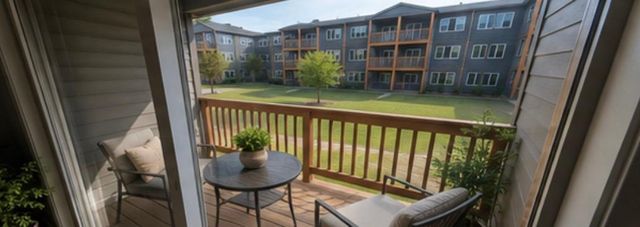 450 Ford Road 215, Saint Louis Park, MN 55426