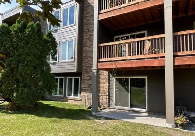 450 Ford Road 215, Saint Louis Park, MN 55426