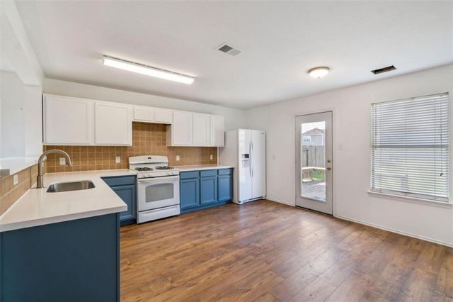 3519 Avalon Castle Drive, Spring, TX 77386