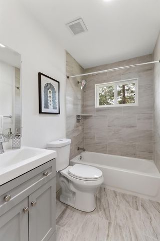 8632 Sunset Ave, Fair Oaks, CA 95628