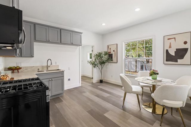 8632 Sunset Ave, Fair Oaks, CA 95628