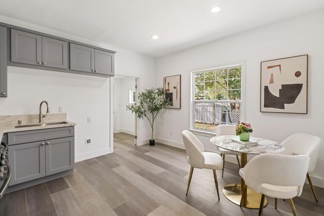 8632 Sunset Ave, Fair Oaks, CA 95628