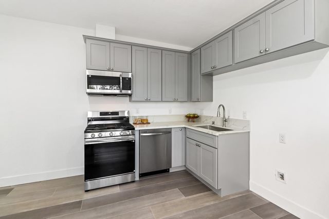 8632 Sunset Ave, Fair Oaks, CA 95628