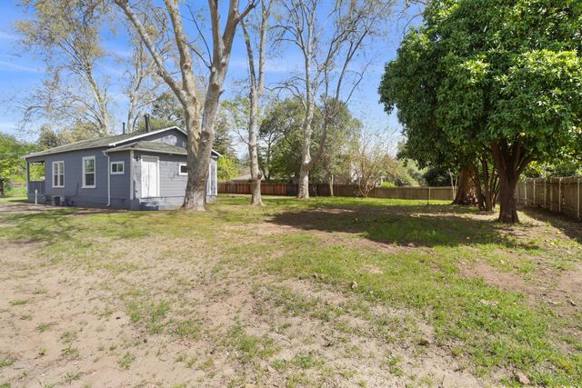 8632 Sunset Ave, Fair Oaks, CA 95628