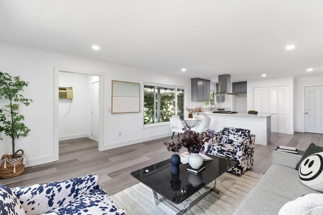 8632 Sunset Ave, Fair Oaks, CA 95628