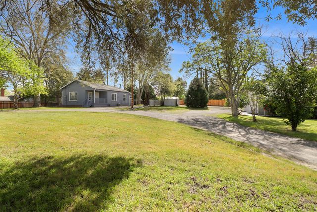 8632 Sunset Ave, Fair Oaks, CA 95628