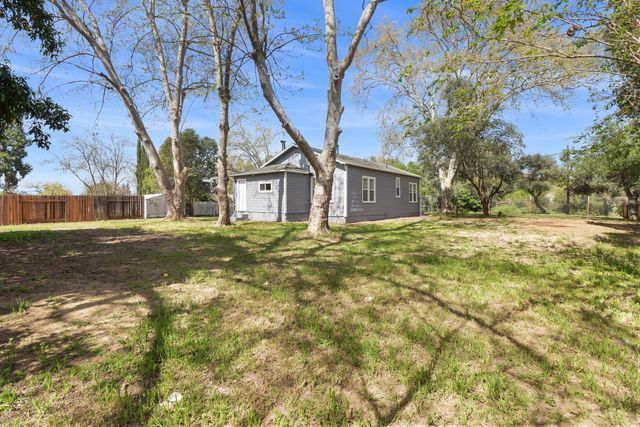 8632 Sunset Ave, Fair Oaks, CA 95628