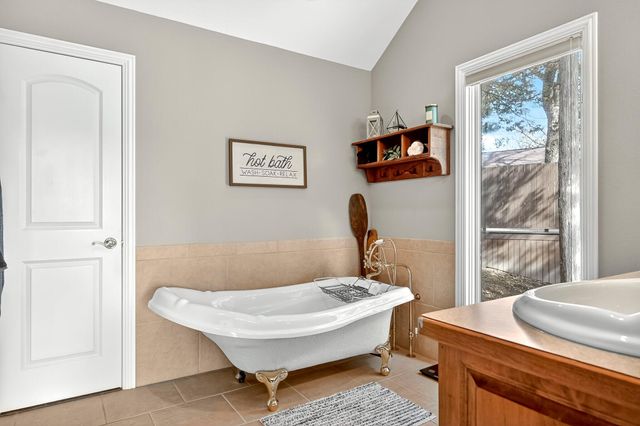 287 Lakefront Circle, Kimberling City, MO 65686